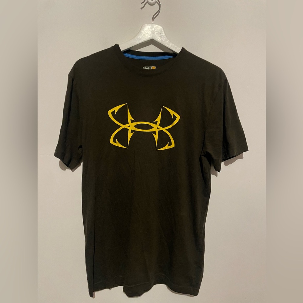 Under‎ Armour Fish Hook Logo Classic Tee brown T-Shirt medium